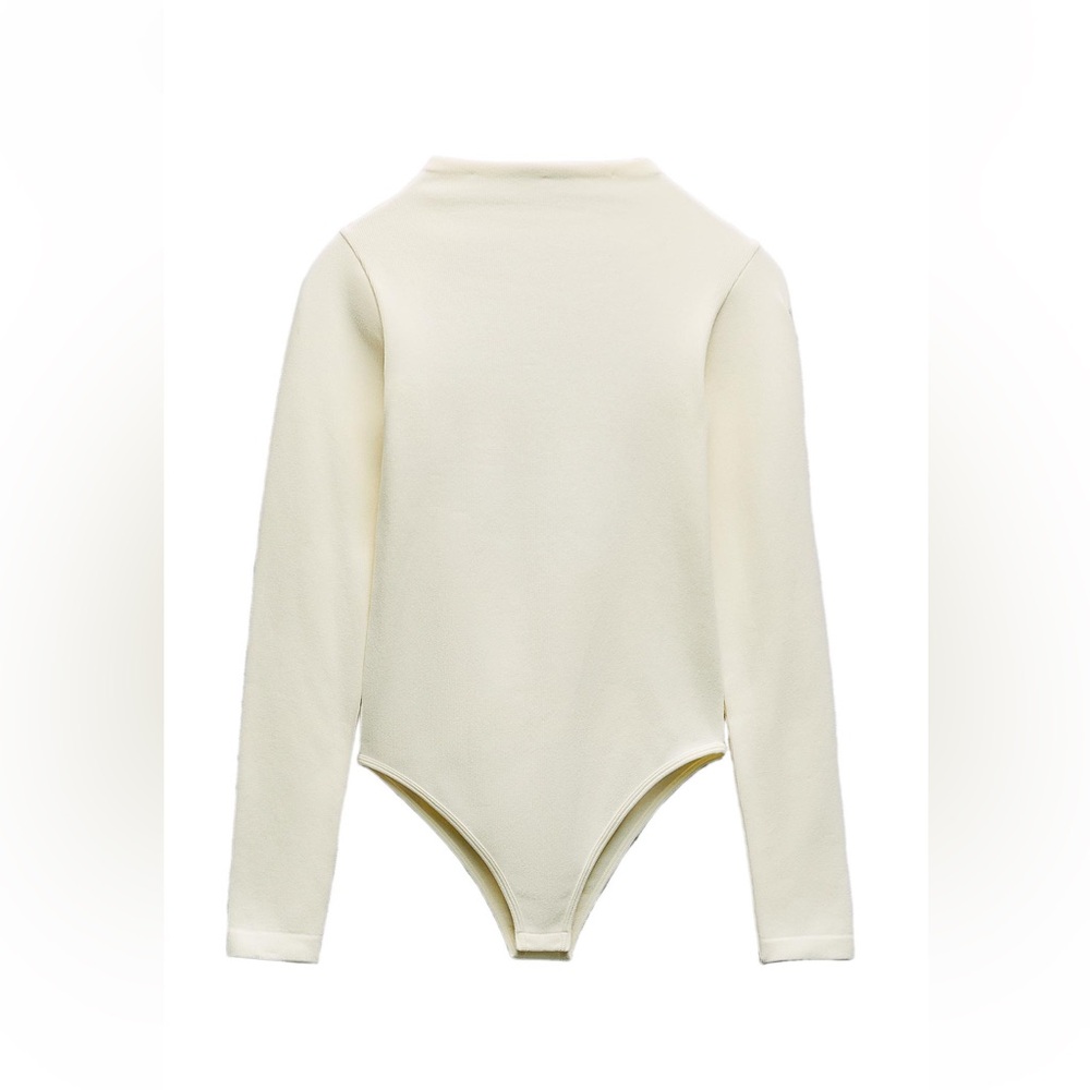 NWT Zara White Fitted Seamless Bodysuit